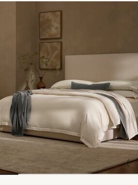 Boll & Branch Organic Cotton Percale King Fitted & Flat Sheet Natural NWOT